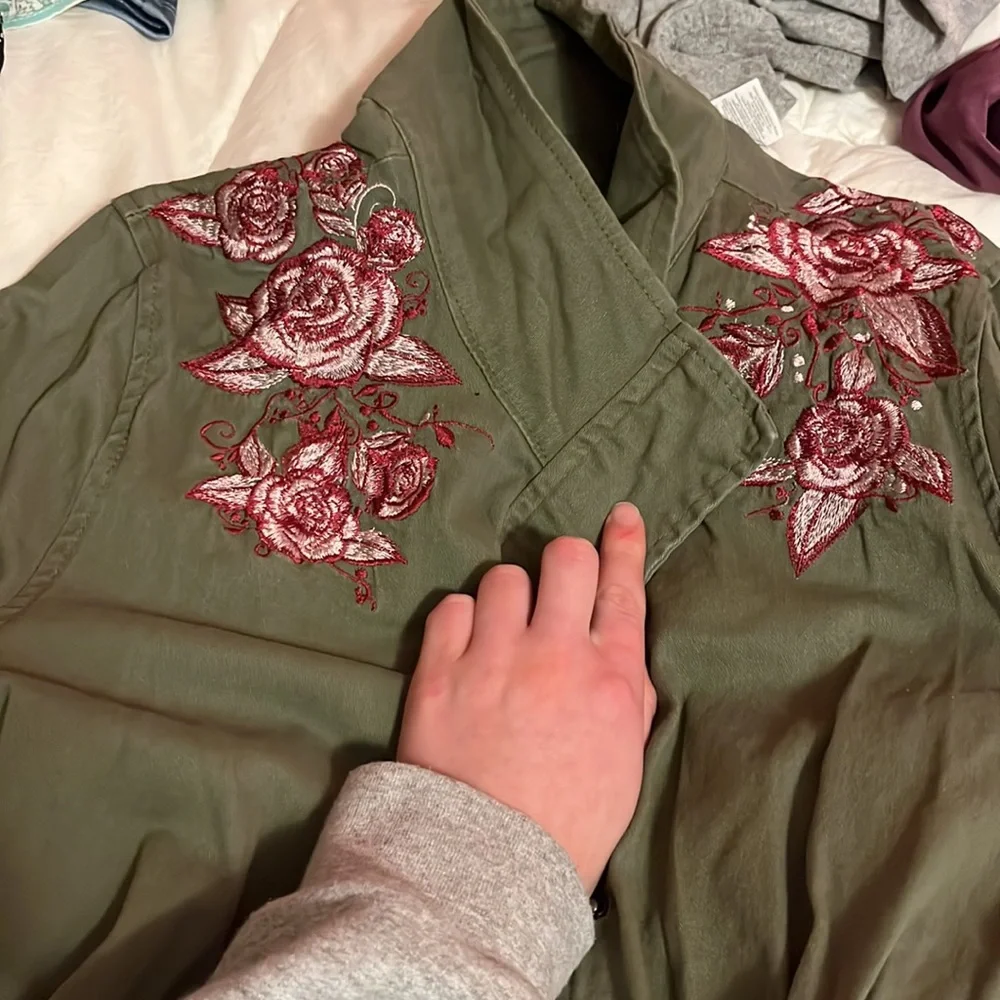 Embroidered army jacket - Picture 4 of 7
